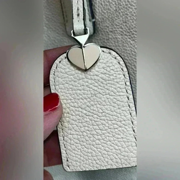 Kate Spade New York bleecker large saffiano leather tote bag in parchment - Picture 10 of 16